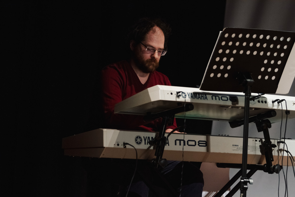 Direttivo +Artisti, Niki Romagnoli